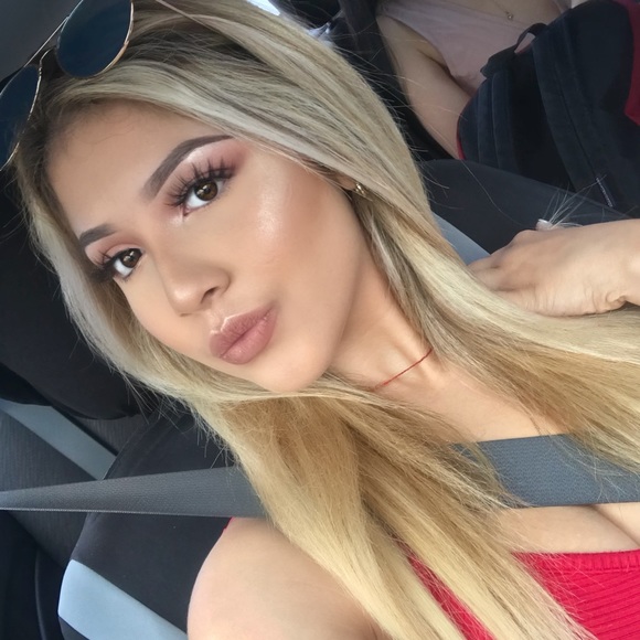 angeliee21
